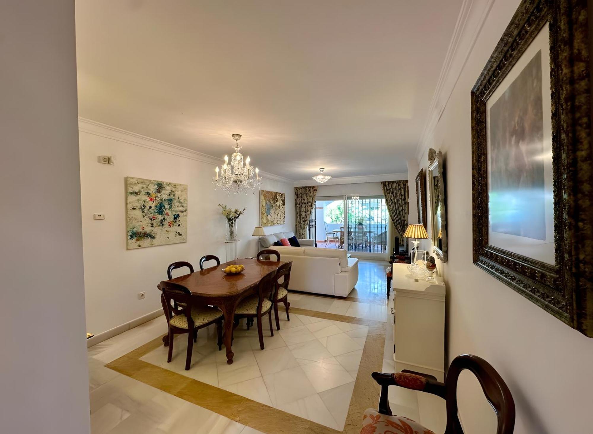 Coruna Appartement *